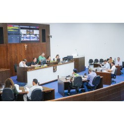 Relatório sobre denúncia terá votação única pelo arquivamento na Câmara de Campo Largo.